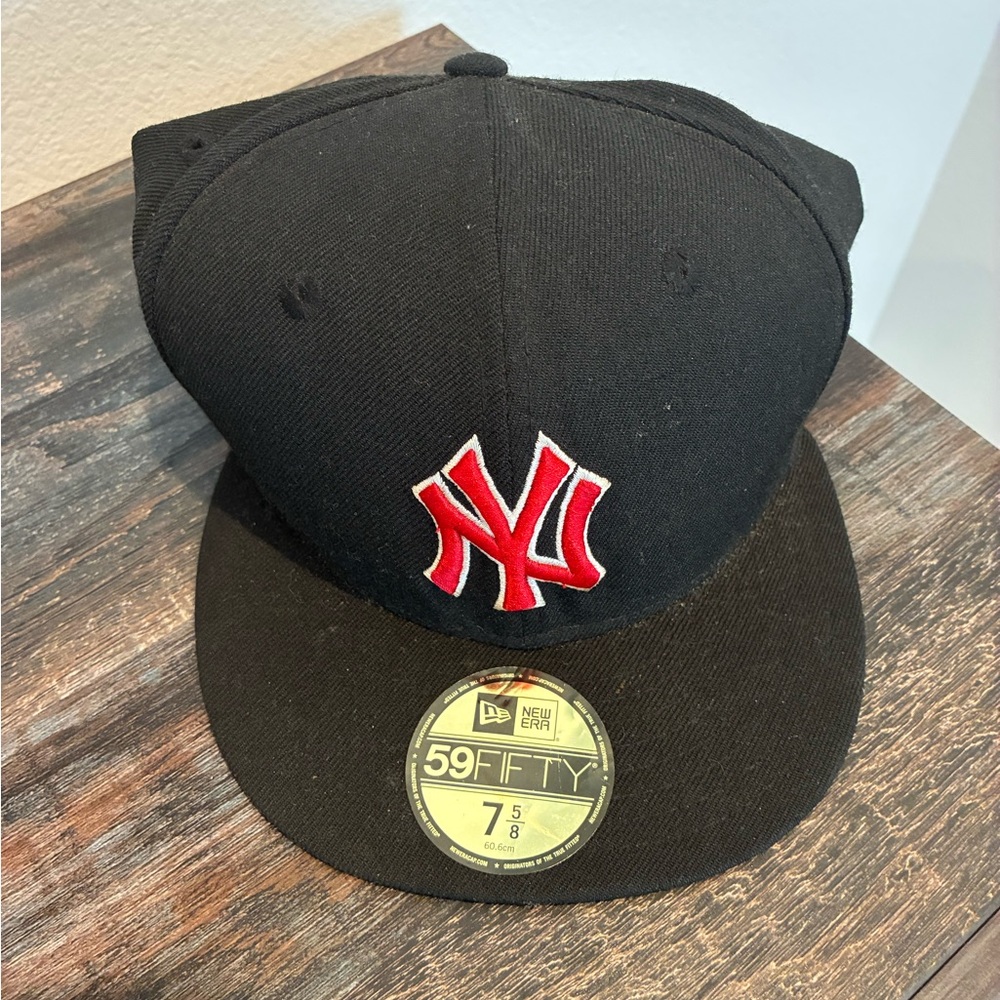 New York Yankees Fitted 7 5/8 Hat
